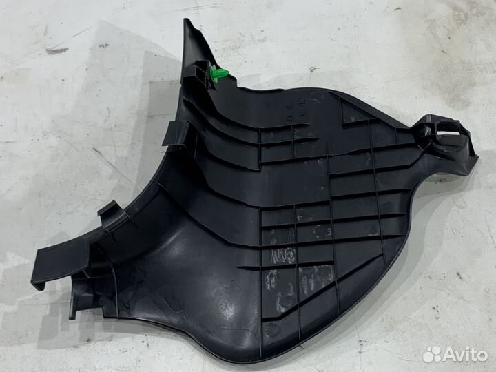 Накладка передней правой стойки Mazda CX-5 KF