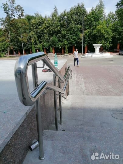 Поручни из нержавеющей стали