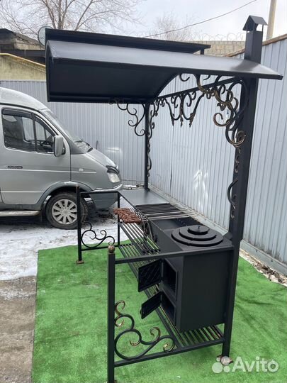 Мангал с крышей № 0262/34 и печкой под казан