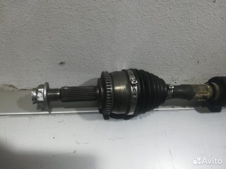 Привод (полуось) правый Hyundai Rio 3