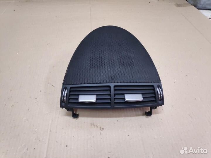 Воздуховод центральный w171 SLK-class 272.942 2