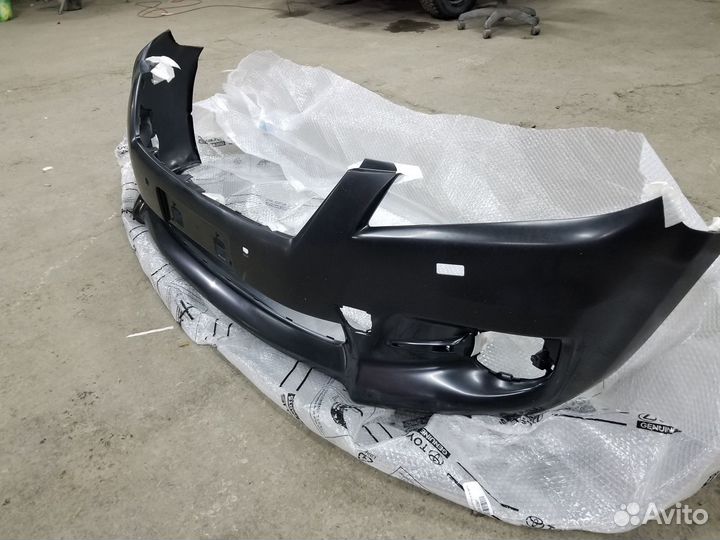 Бампер передний Toyota Rav4 30