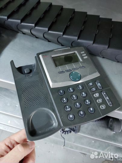 IP телефон Cisco SPA303