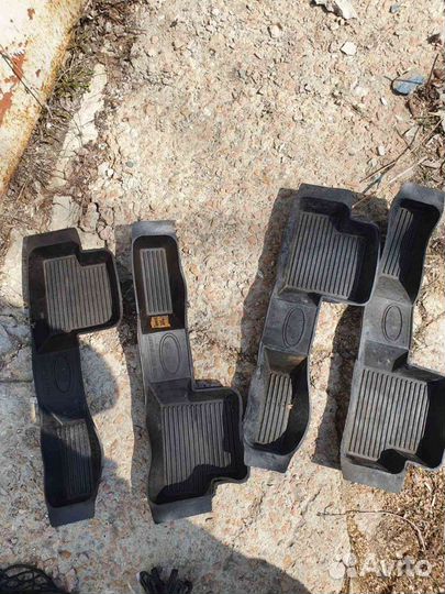 Коврик боковой приора,ваз2110