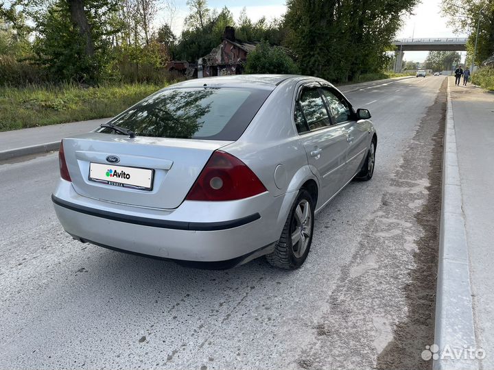 Ford Mondeo 1.8 МТ, 2001, 300 000 км