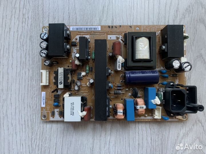 Телевизор samsung le32c530f1w в разбор