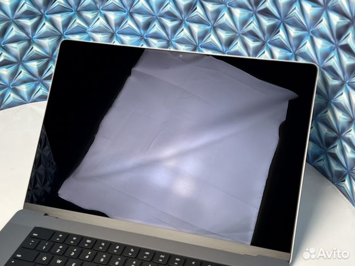 MacBook Pro 16 2023 512Gb, идеал (M2 Pro)