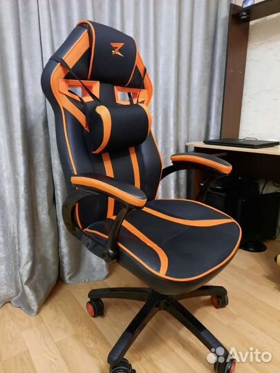 Компьютерное кресло