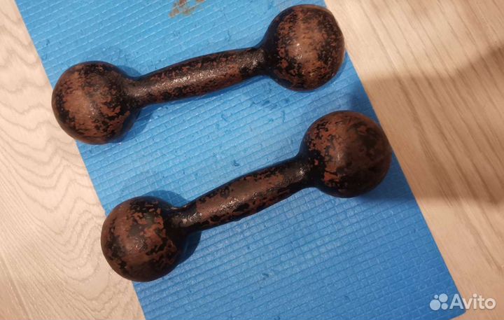 Гантели 1.5 кг