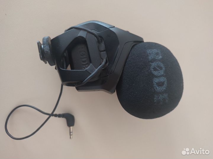 Продаю микрофон rode stereo VideoMic Pro