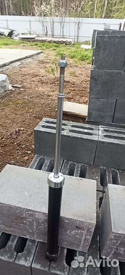 Амортизатор задний nissan tiida c11