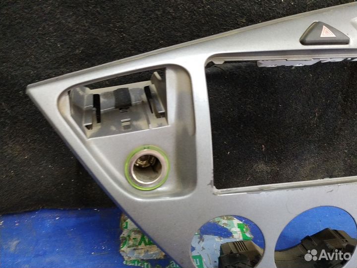 Средняя консоль форд фокус 1
