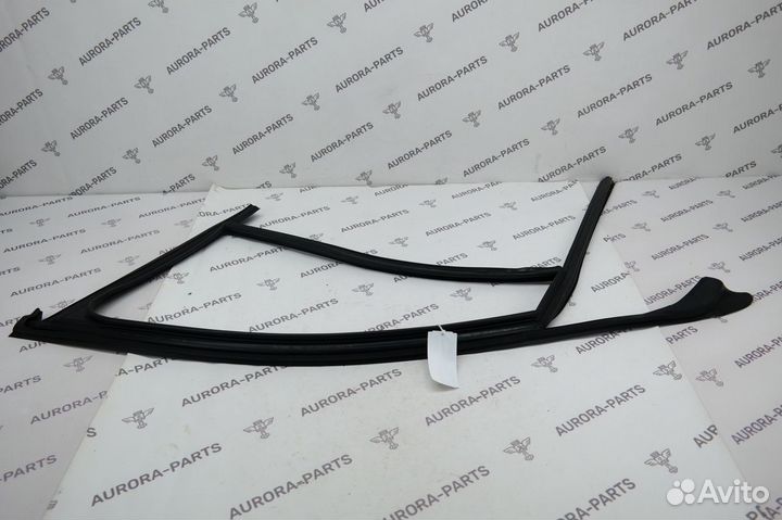 Направляющая стекла Audi A6 C7 2011-2018