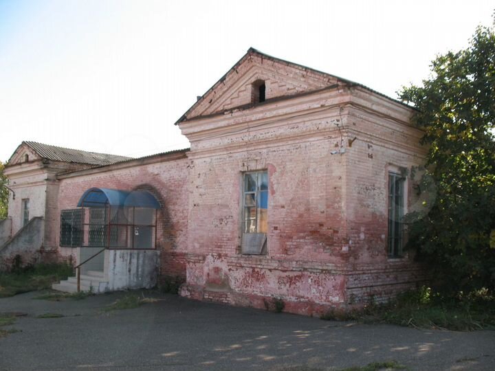 Сдам помещение свободного назначения, 401.6 м²