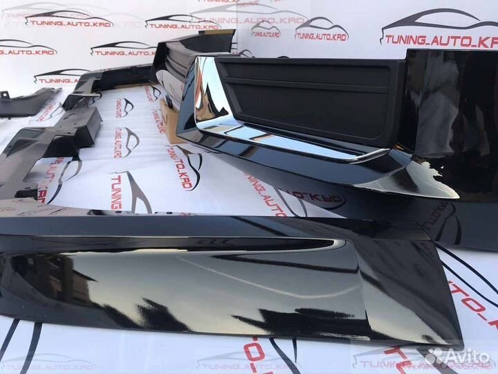 Обвес Toyota Land Cruiser 200 H6377