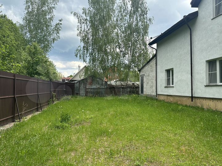 Коттедж 200 м² на участке 30 сот.