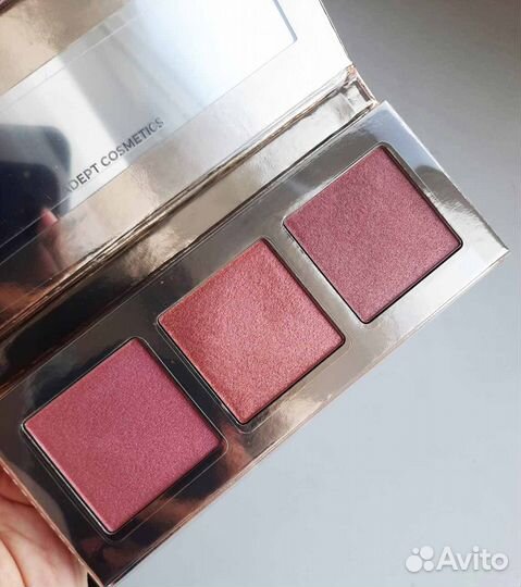 Палетки Аdept Сosmetics: румяна, бронзеры, хайлайт