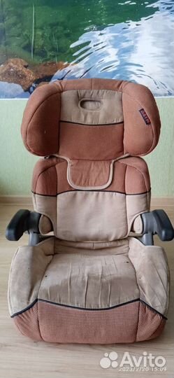Детское кресло для автомобиля