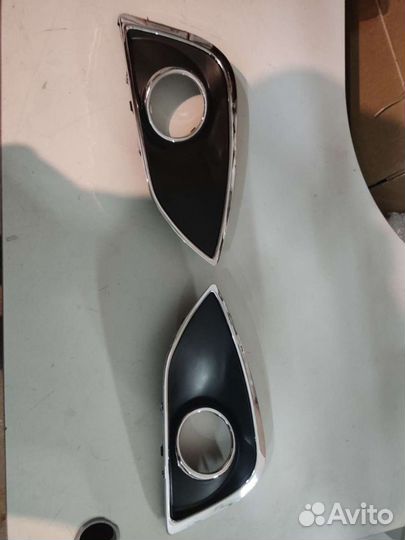 Оправа туманки Хендай Ай Икс 35. левая,правая