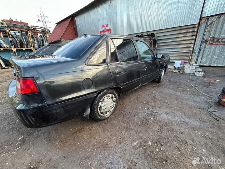 Разбор Дэу Нексия двс кпп мотор 1.6 16клап F16D3