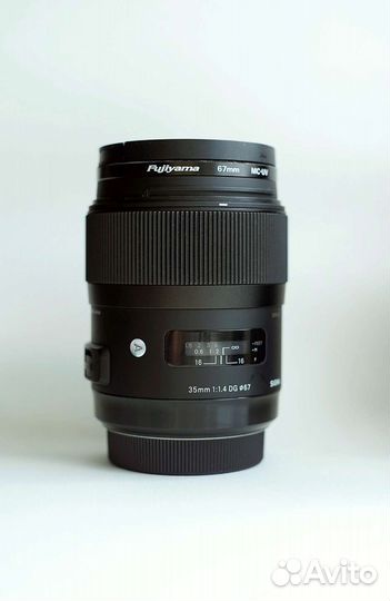 Объектив Sigma 35mm