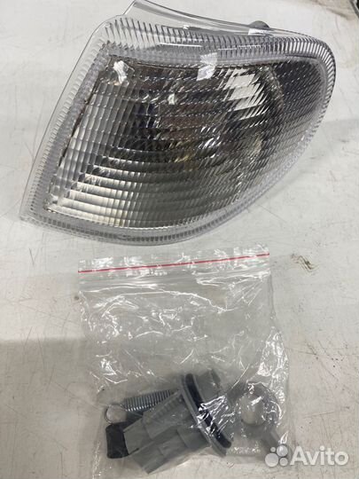 Указатель поворота Ваз-2114 белый левый Тольятти