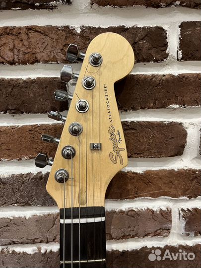 Электрогитара fender squier