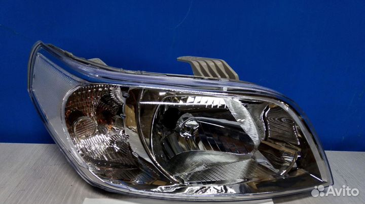 Фара правая Chevrolet Aveo T250 T255 (2006-2012)