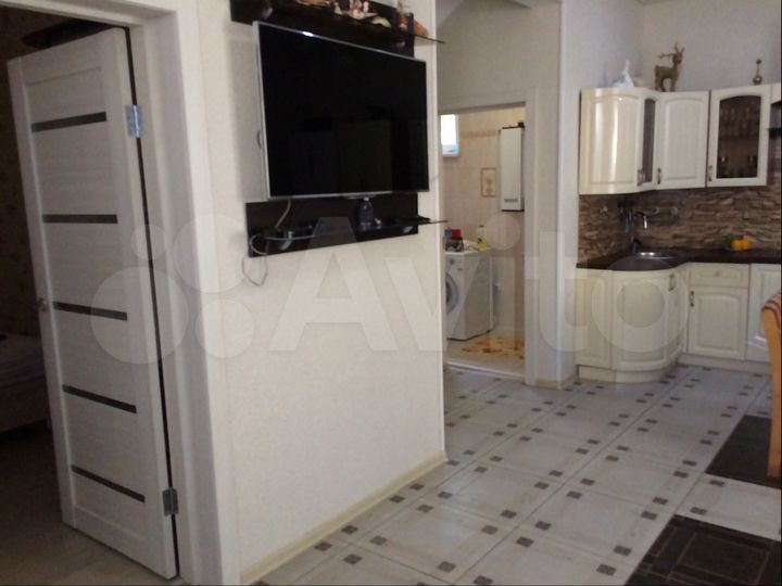 Дом 140 м² на участке 5,5 сот.