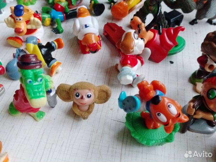 Фигурки киндер