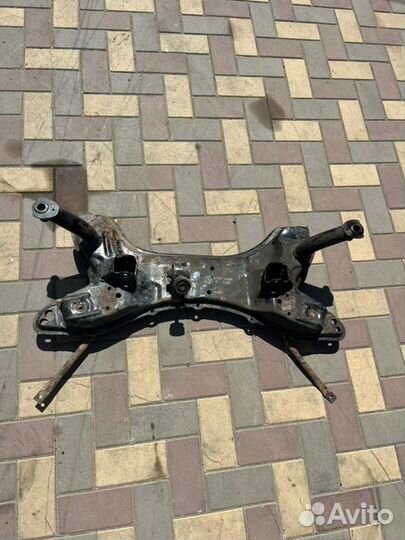 Подрамник передний Geely Mk MK MR479QA 2010