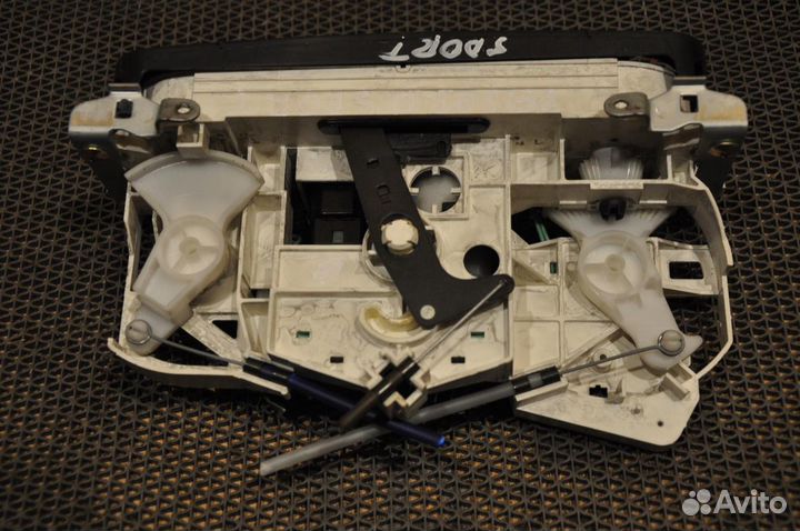 Блок управления климат-контролем mitsubishi paje