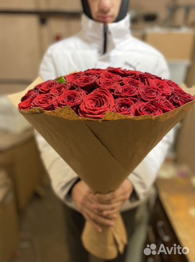 Кустовые розы, 31 шт, 51 шт, доставка Цветов