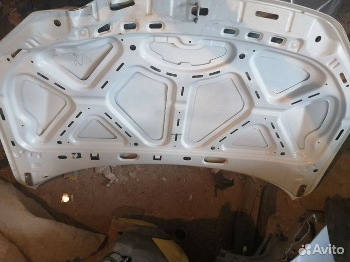 Капот LADA Granta