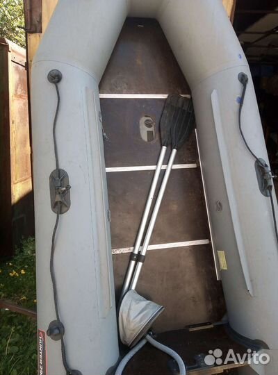 Лодка с мотором