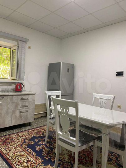 Комната 45 м² в 1-к., 1/2 эт.