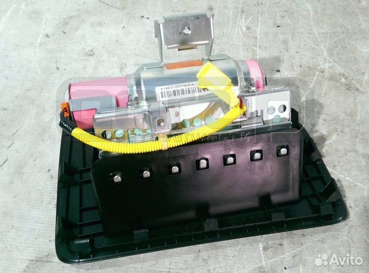 Подушка безопасности пассажира Subaru Impreza GGC