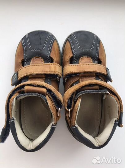 Сандали 26