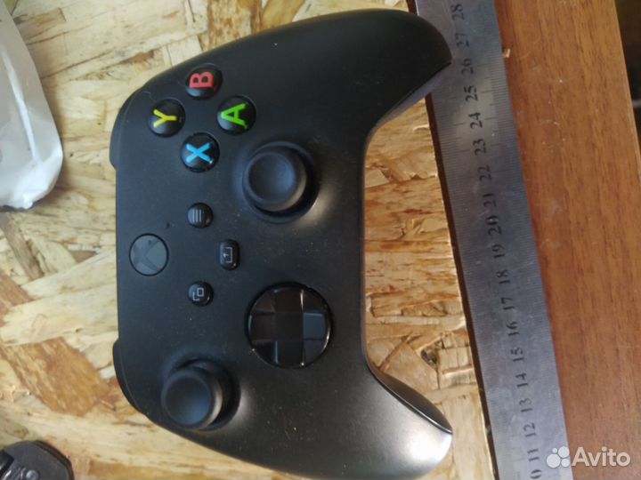 Xbox series x с играми 2 геймпада торг/обмен