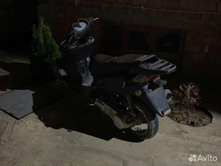 Продам скутер 150 куб