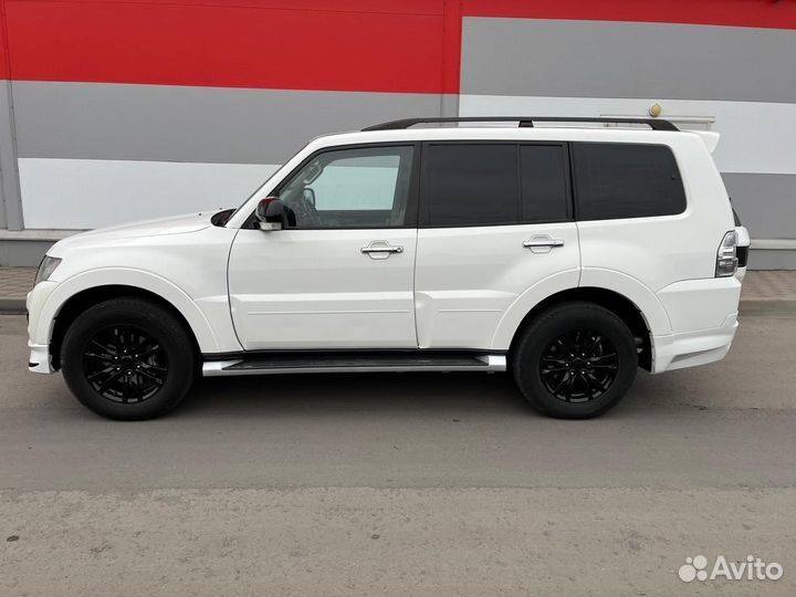 Mitsubishi Pajero 3.8 AT, 2017, 71 419 км