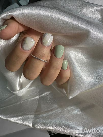 Маникюр с покрытием гель-лак