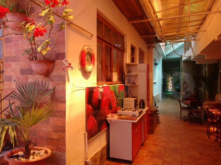 Комната 16 м², 1/3 эт.