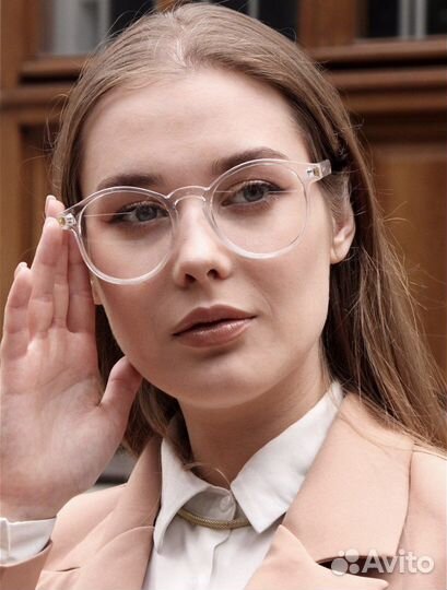 Очки прозрачные, оправа женская
