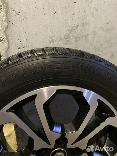 Nokian Tyres Hakkapeliitta R3 SUV 215/60 R17