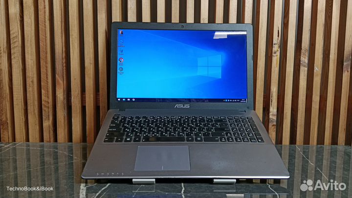 Игровой ноутбук Asus X550C на Core I7