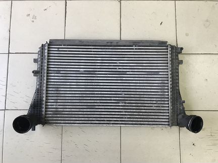 Интеркулер VAG Audi VW Skoda