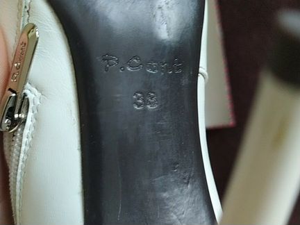 Ботильоны белые P. Cont