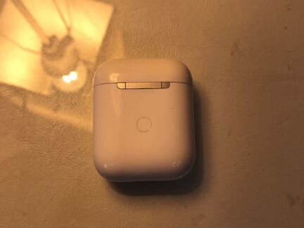 AirPods