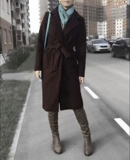 Пальто на запах коричневое